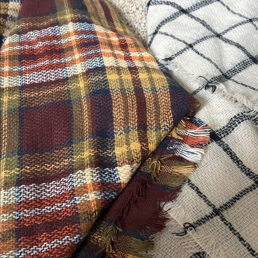 Blanket Scarf Bundle Elegant Plaid and Checkered Scarves Set - Picture 2 of 2